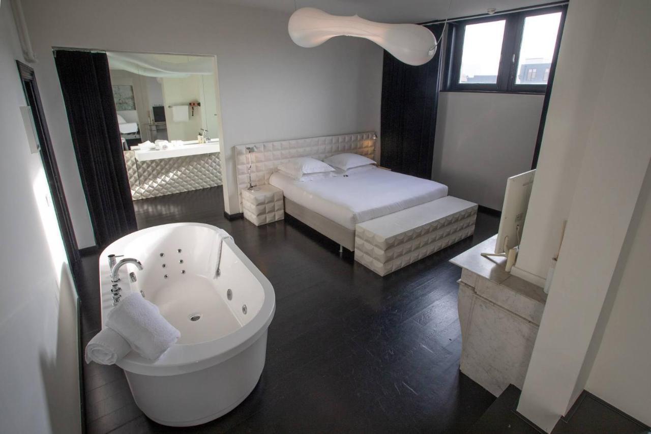 B&B Suites Feek Amberes Exterior foto